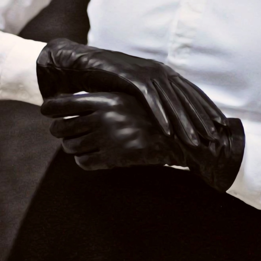 Vintage Soft Genuine Feather Leather Miss Aris Button Accent Black Gloves EUC